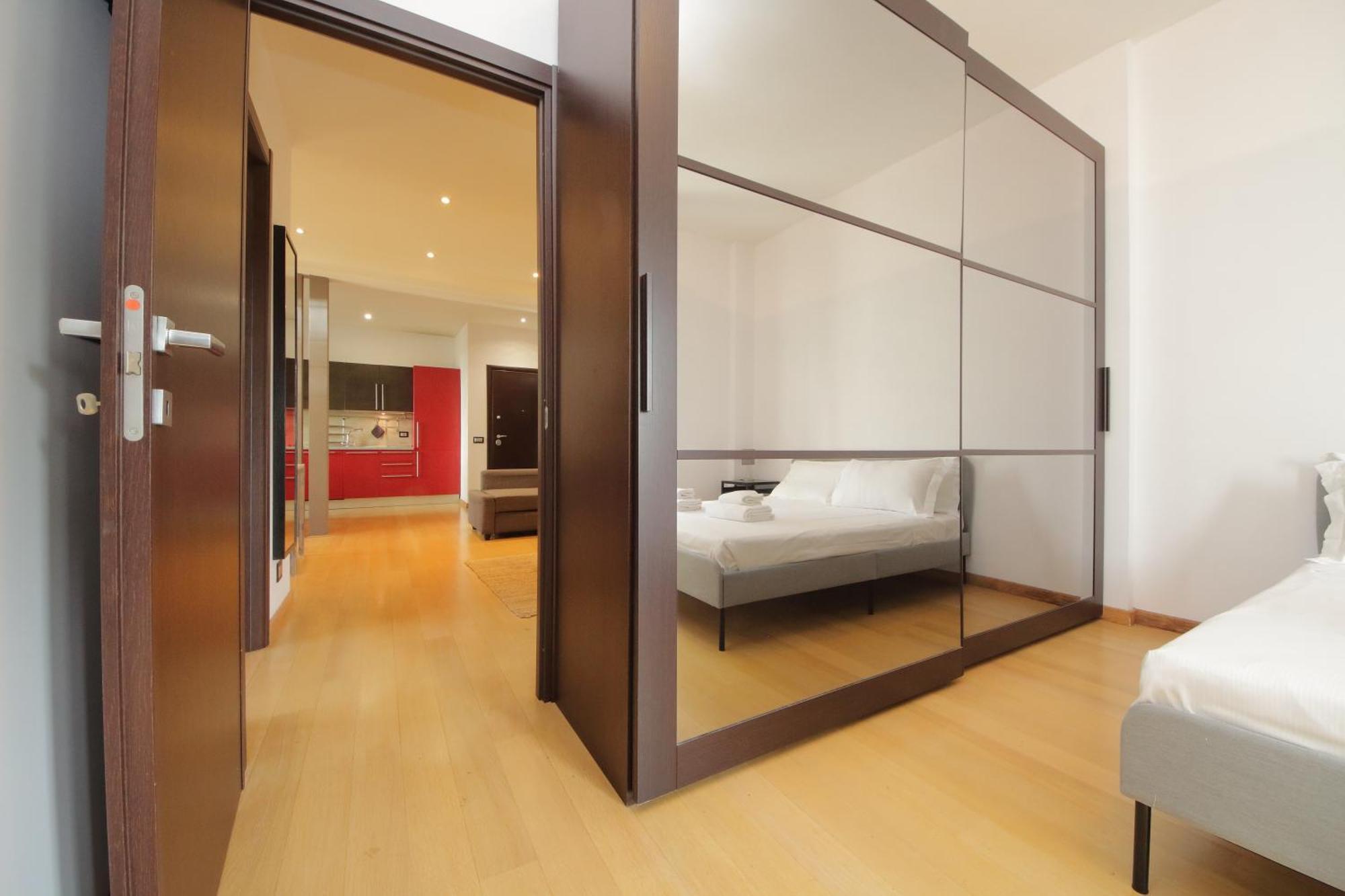 Cozy And Comfy Apartment In Piramide Metro Stop 罗马 外观 照片